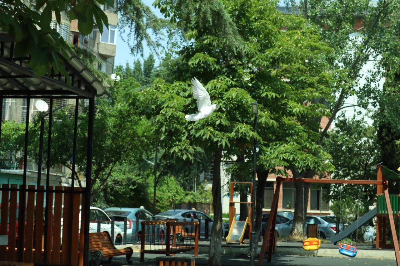 Comfort Lux Тбилиси Экстерьер фото