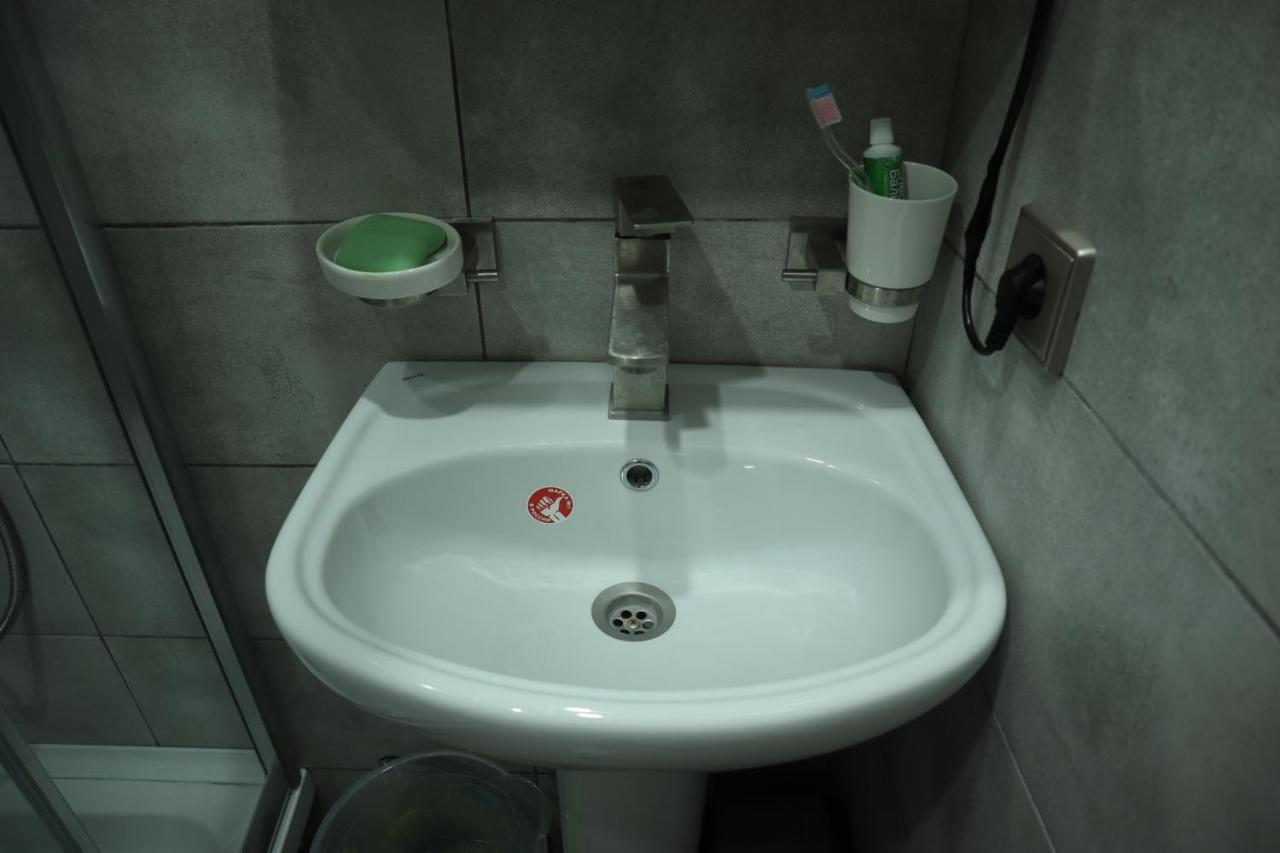 Comfort Lux Тбилиси Экстерьер фото